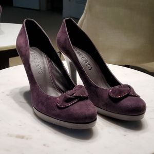 Staccato purple pumps